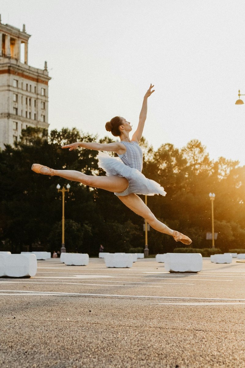 Hypermobility in the Hips: Why Your Hip Feels Unstable